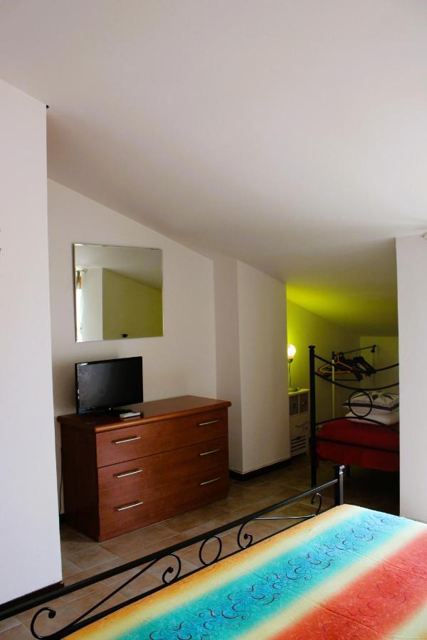 Roma A Un Passo E Il Mare In Casa Apartment Marina di Cerveteri Luaran gambar